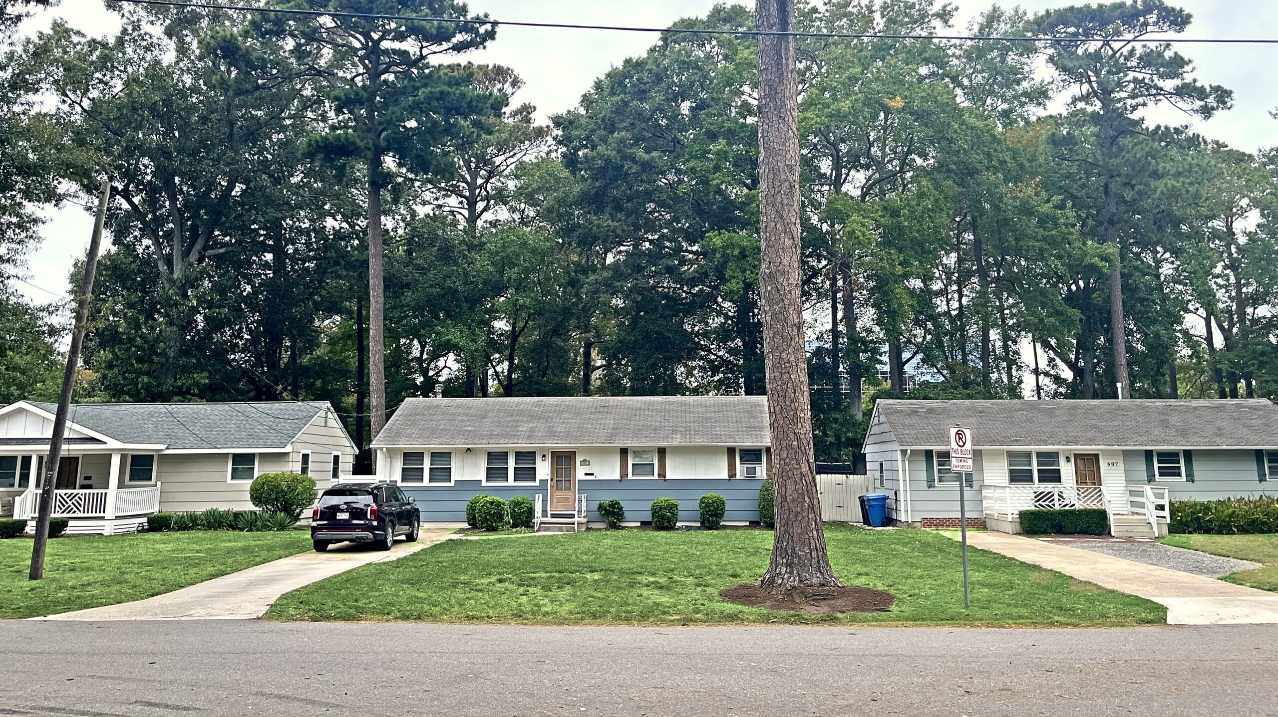 20th St Homes in a row